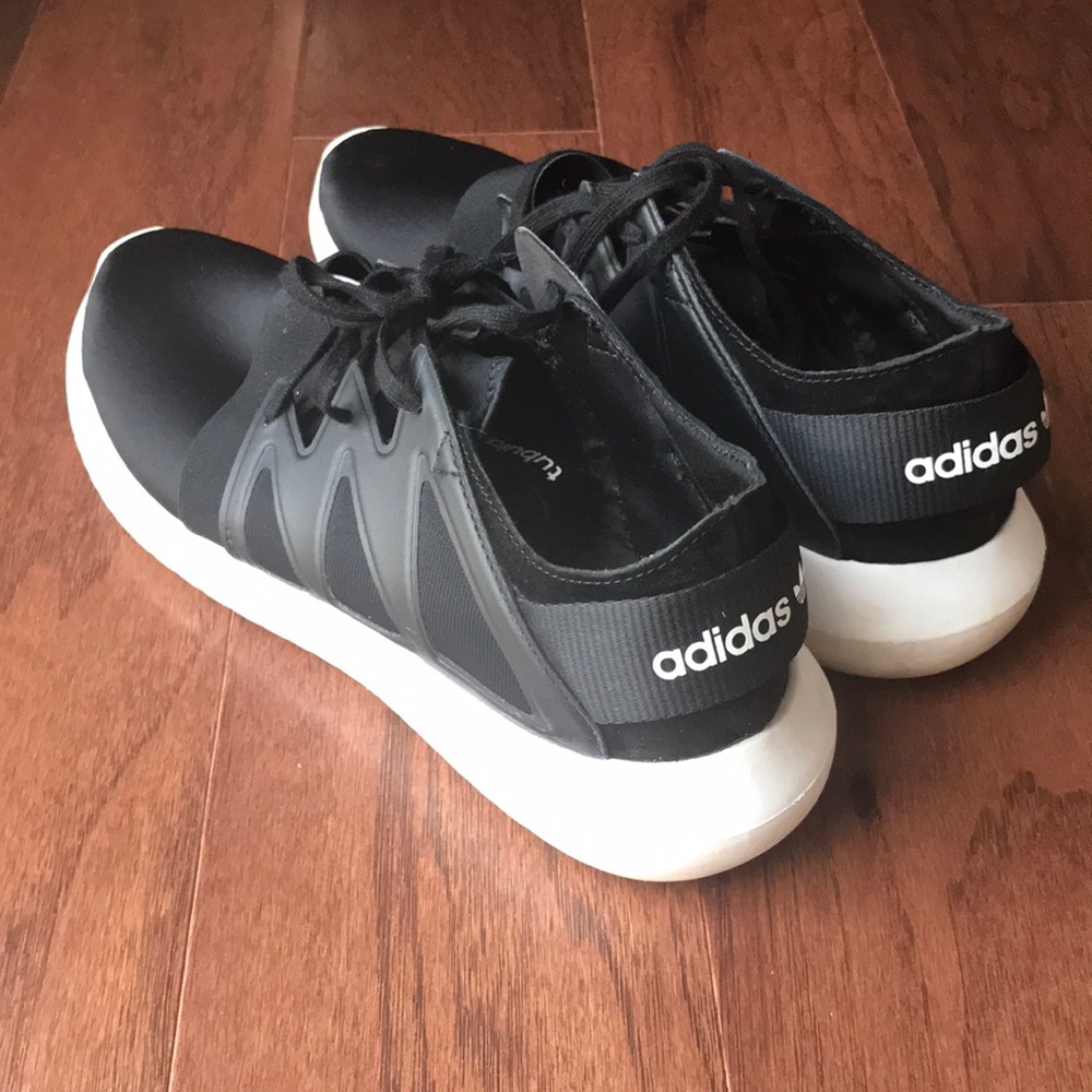 Adidas Tubular Viral